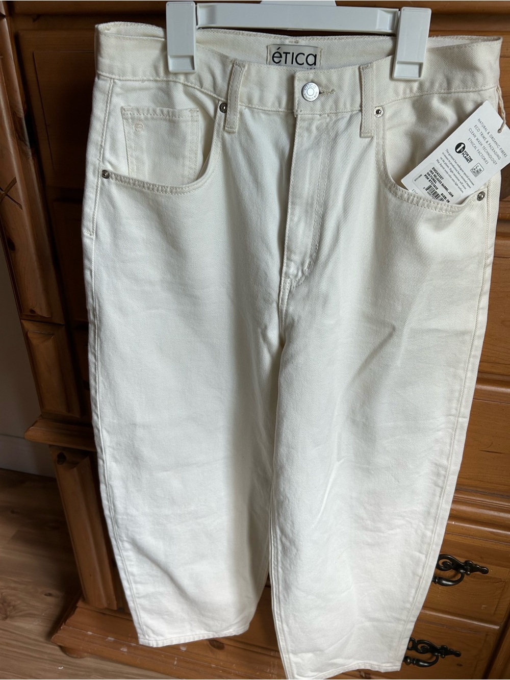 Ética Wide Leg Jeans in Off-White